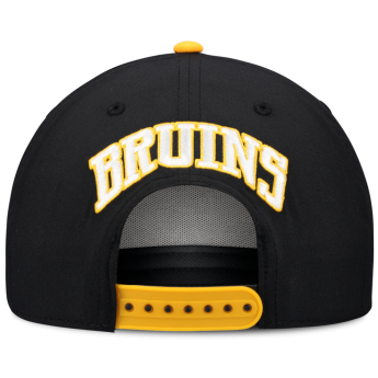 Boston Bruins баскетболна шапка с козирка NHL On Stage Podium Draft A-Frame Adjustable