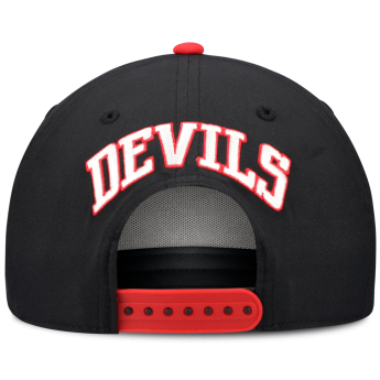 New Jersey Devils баскетболна шапка с козирка NHL On Stage Podium Draft A-Frame