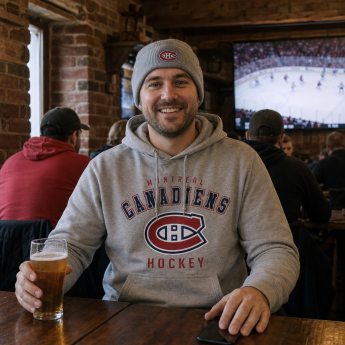 Montreal Canadiens мъжки суитшърт NHL Heather Gray Logo Pullover Hoodie