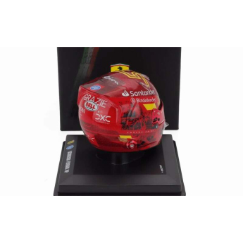 Модели на автомобили и мотоциклети Модел на каска 1:5 Carlos Sainz - SF Abu Dhabi 2024