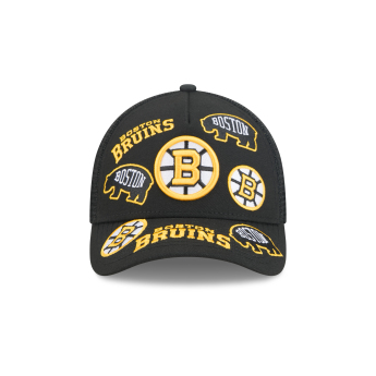 Boston Bruins баскетболна шапка с козирка NHL 9FORTY M-Crown A-Frame Trucker All Over black