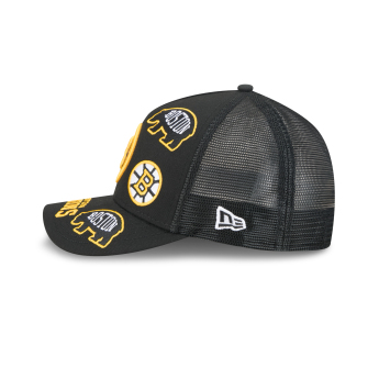 Boston Bruins баскетболна шапка с козирка NHL 9FORTY M-Crown A-Frame Trucker All Over black