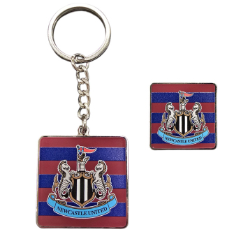 Newcastle United ключодържател и значка 95-96 Away