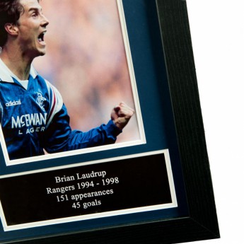Rangers FC фланелка с рамка Laudrup Signed Shirt (Framed)
