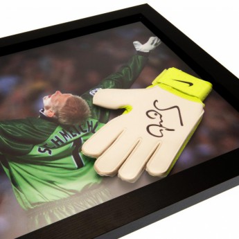 Легенди ръкавица с рамка Manchester City Schmeichel Signed Glove (Framed)